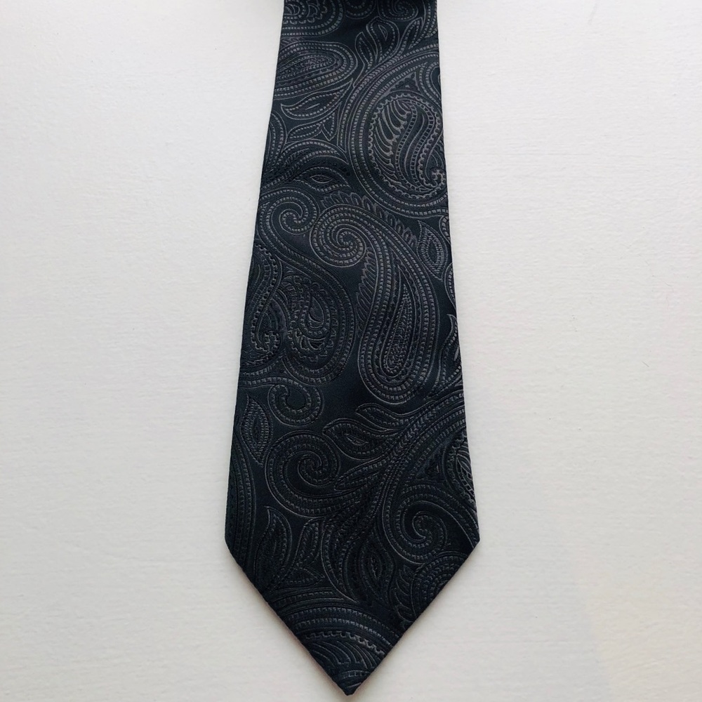 Donald J Trump Boss Black Paisley Tie 🤑